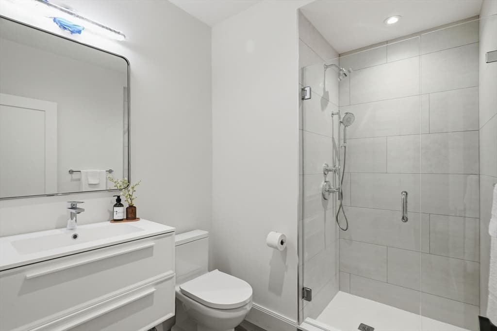 Single Family Residence at 9 Mt Auburn St, Cambridge MA 02138, Cambridge, photo 29 of 33