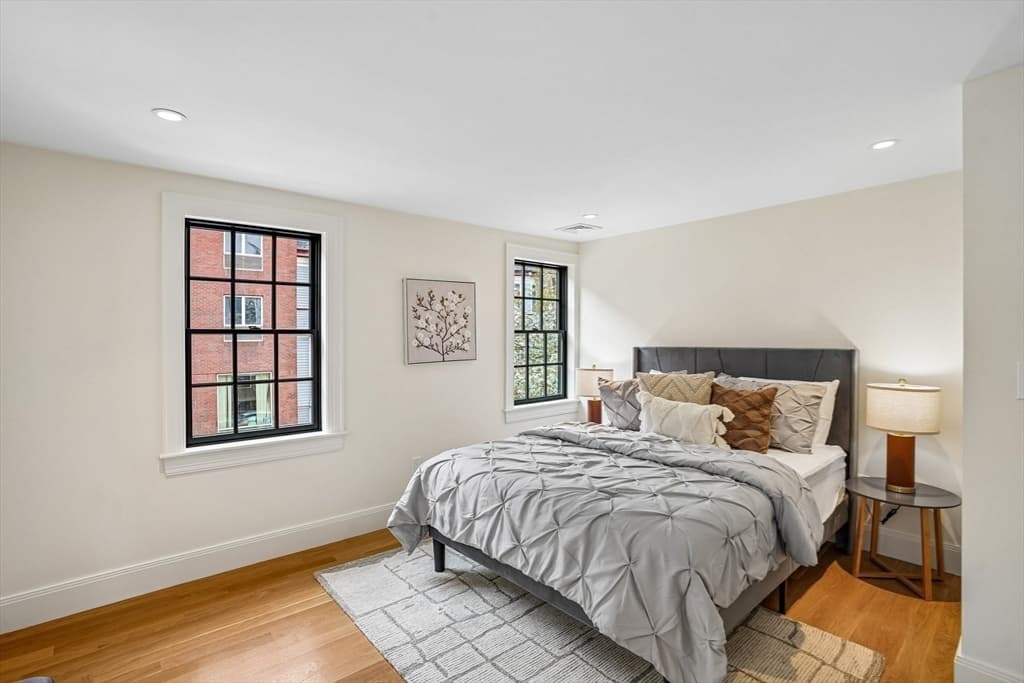 Condominium at 11 Mt Auburn St # A, Cambridge MA 02138, Cambridge, photo 17 of 32