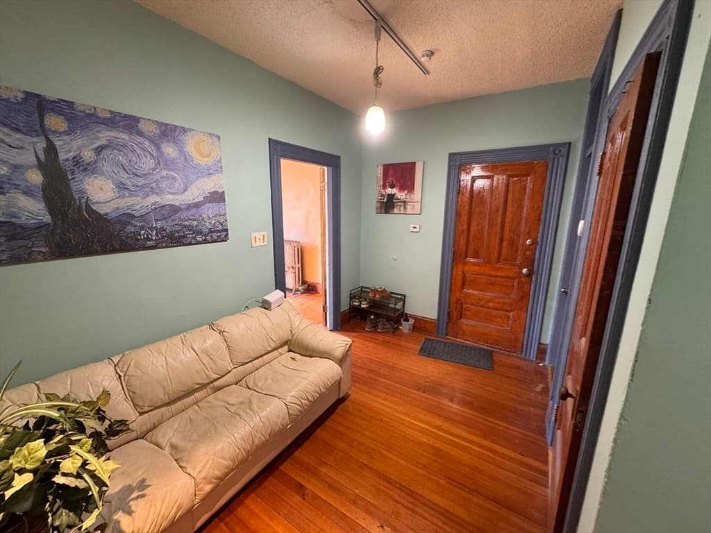 3 Family - 3 Units Up/Down at 472 Warren, Boston MA 02119, photo 15 of 42