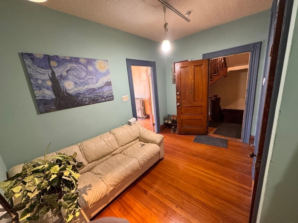 3 Family - 3 Units Up/Down at 472 Warren, Boston MA 02119, photo 11 of 42