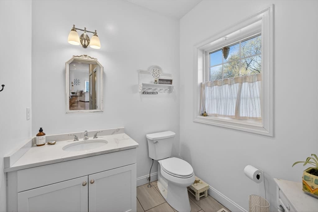 Single Family Residence at 6 Geramat Way, Methuen MA 01844, Methuen, photo 17 of 42