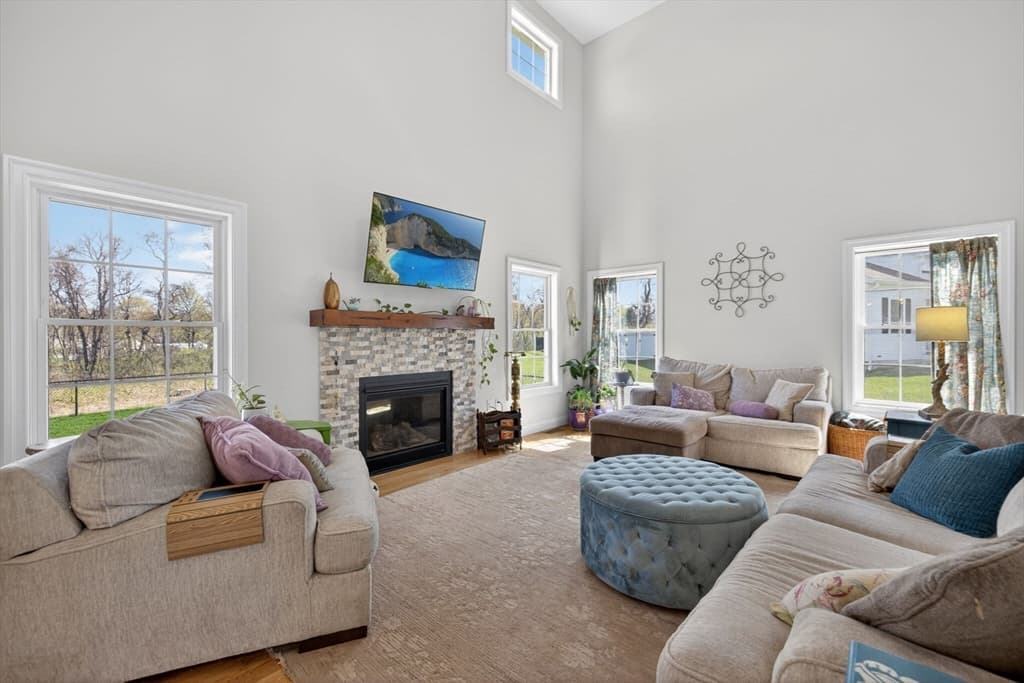 Single Family Residence at 6 Geramat Way, Methuen MA 01844, Methuen, photo 11 of 42