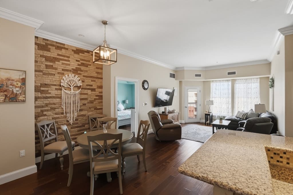 Condominium at 36 Village Rd # 714, Middleton MA 01949, Middleton, photo 2 of 24