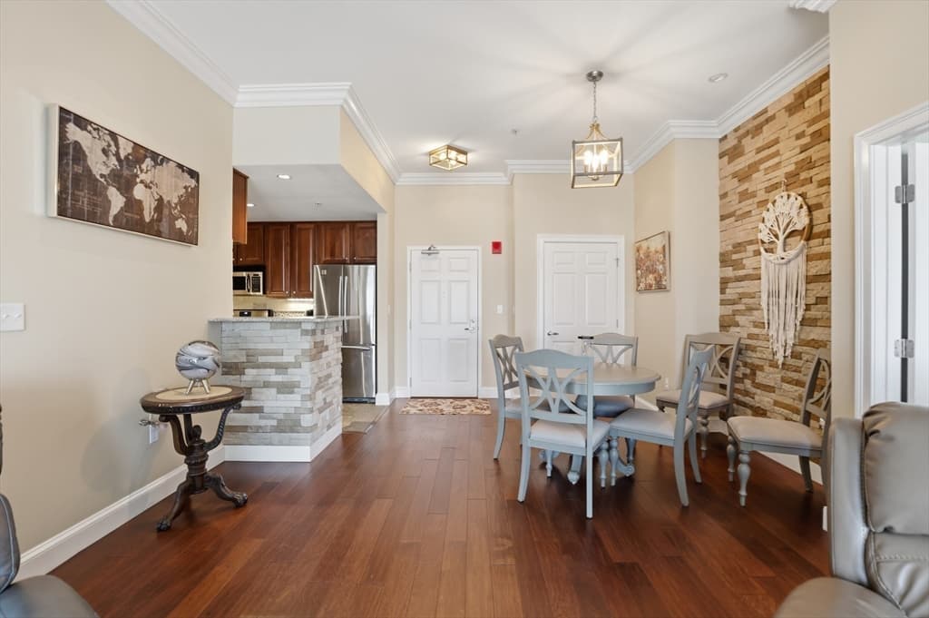 Condominium at 36 Village Rd # 714, Middleton MA 01949, Middleton, photo 6 of 24