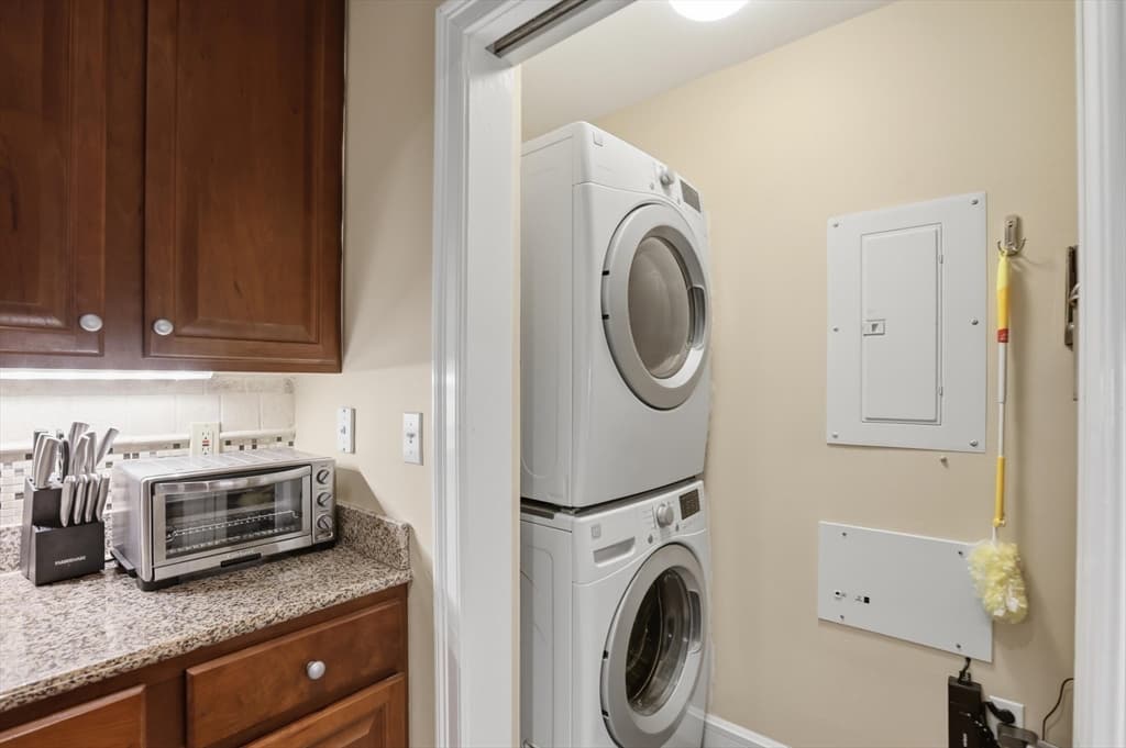 Condominium at 36 Village Rd # 714, Middleton MA 01949, Middleton, photo 18 of 24
