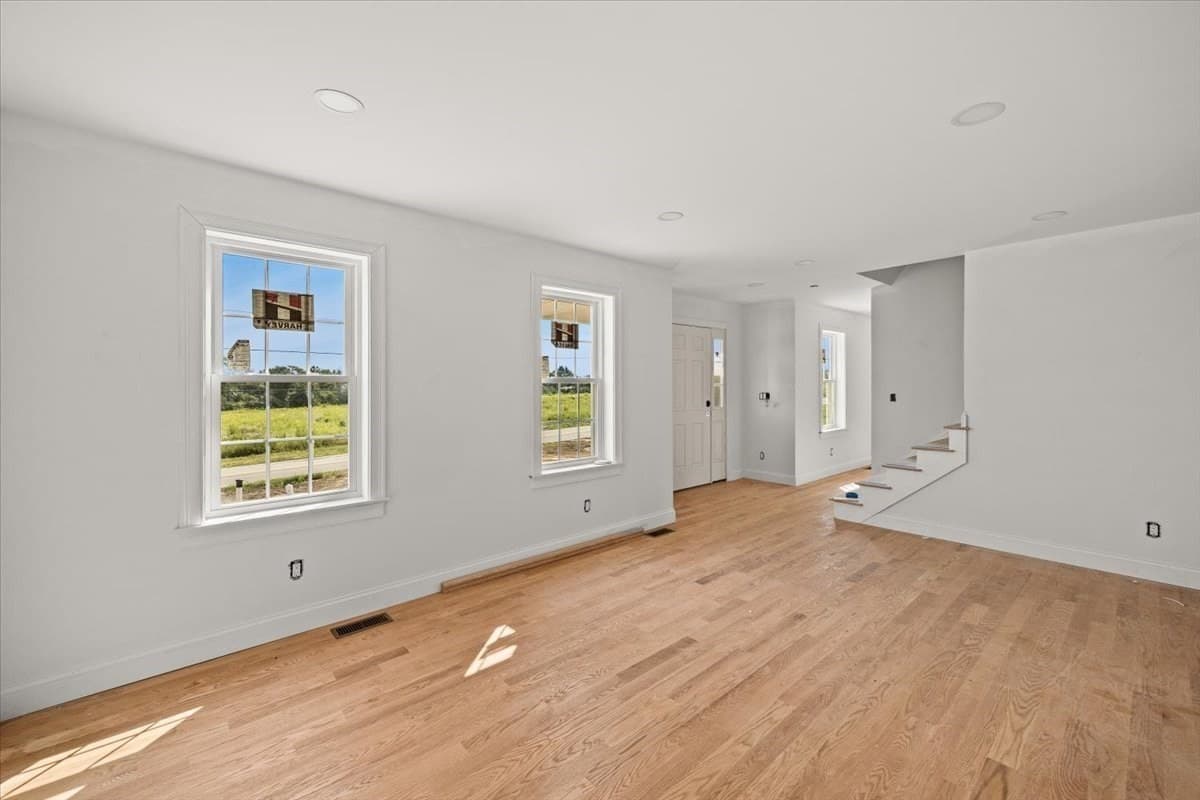 Single Family Residence at 49 Thompson St, Middleboro MA 02346, photo 16 of 42