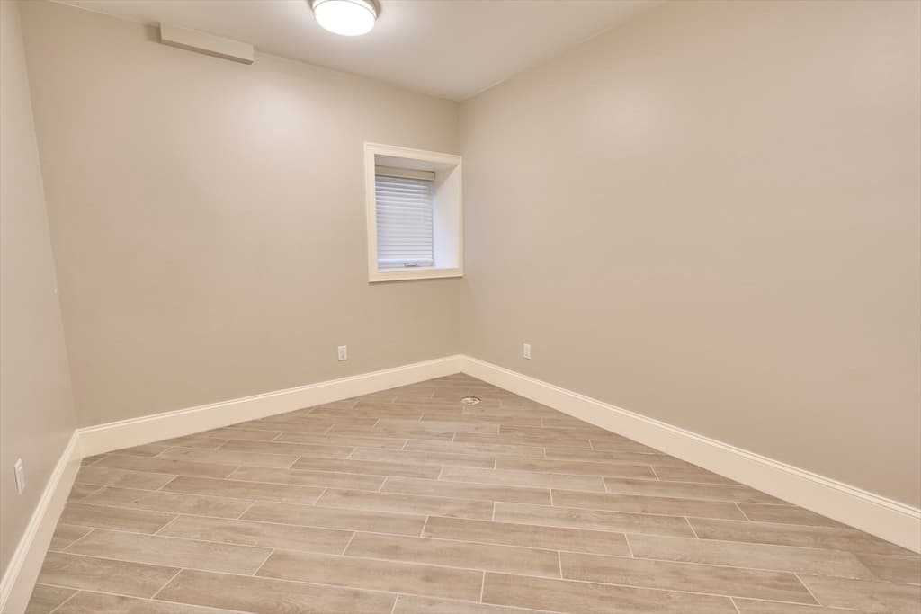 Condominium at 20 Dalby St # 20, Newton MA 02458, Newton, photo 37 of 42