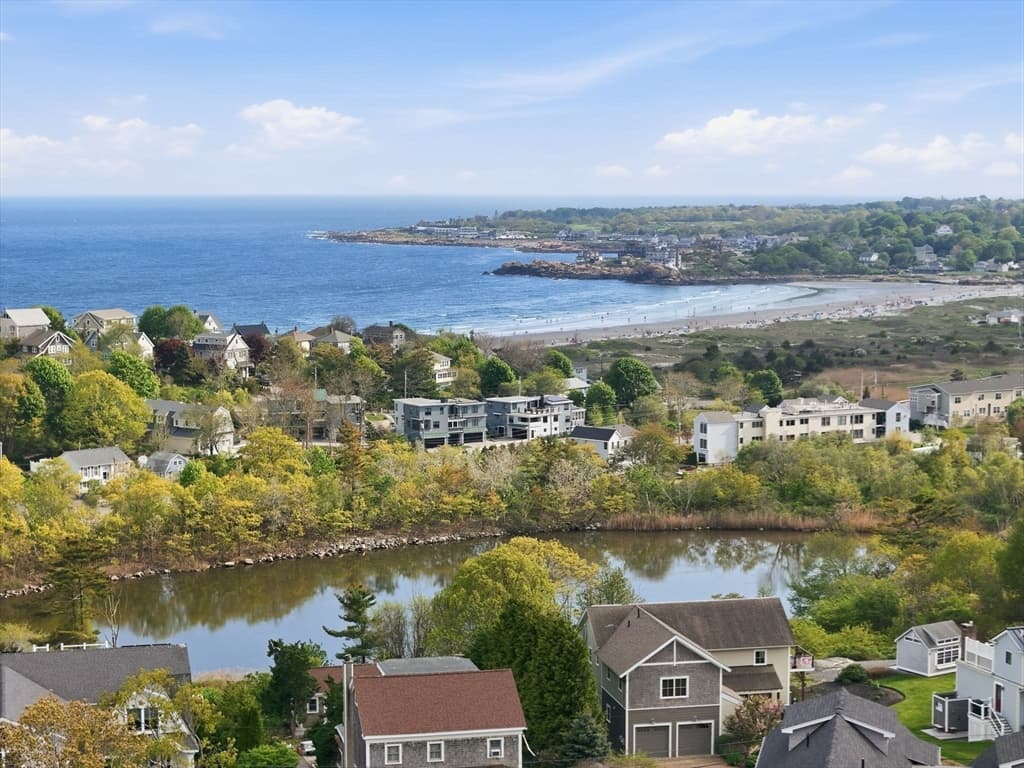 18R Starknaught Heights # A, Gloucester MA 01930 photo 2