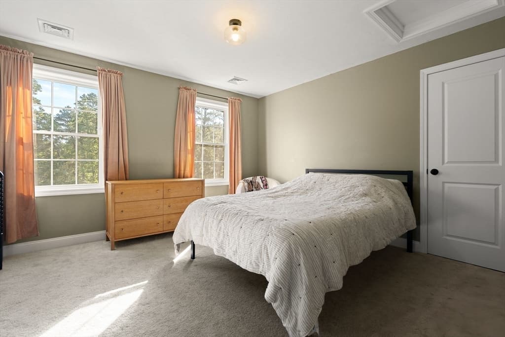 17 Pond Edge Trl, Wareham MA 02571 photo 21