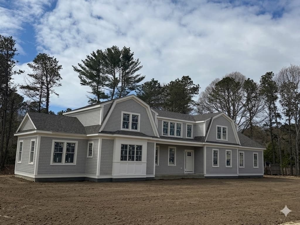 14 Herring Gull Rd, Mashpee MA 02648