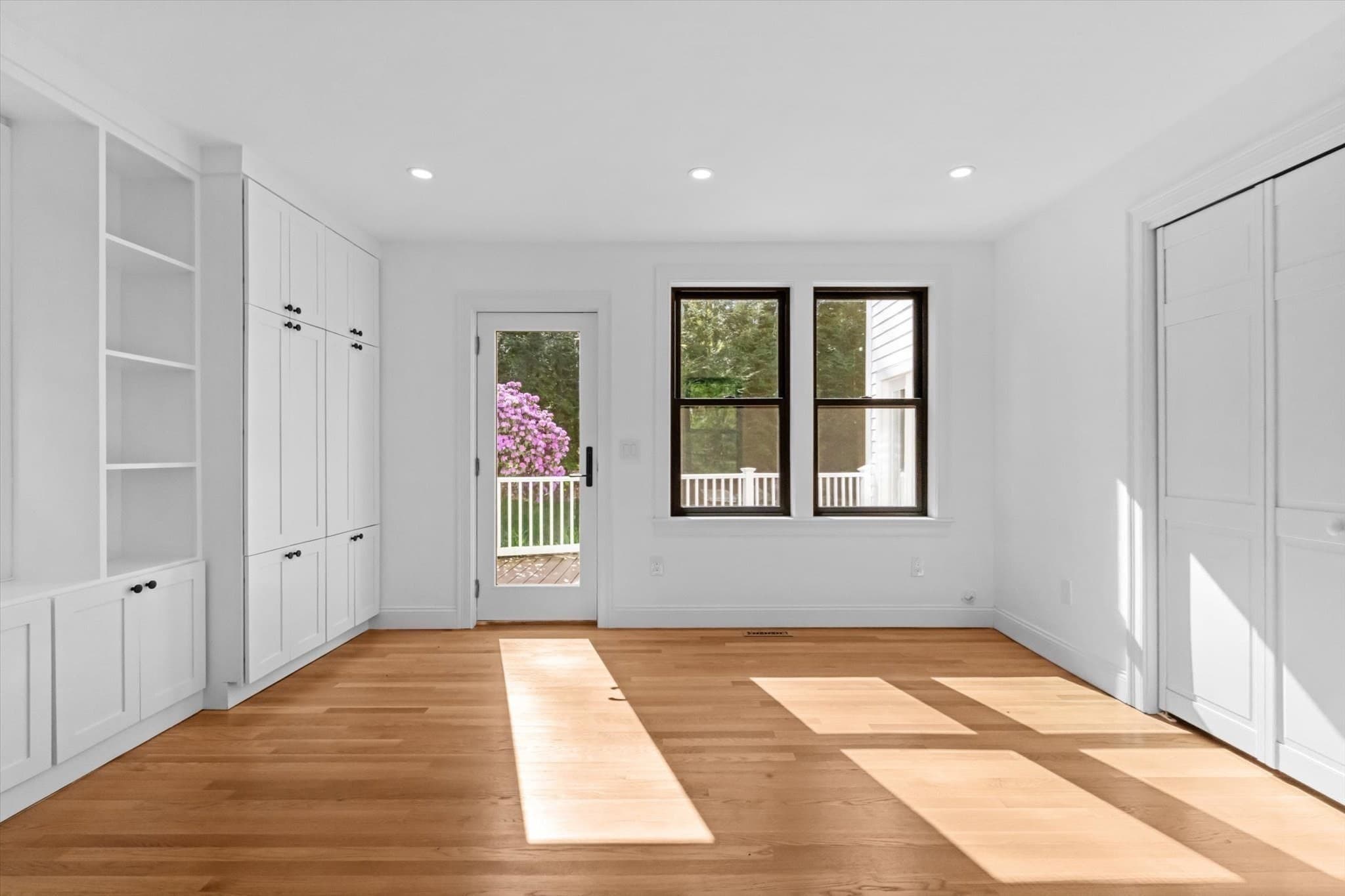 Single Family Residence at 7 Garden Rd, Wellesley MA 02481, photo 23 of 39