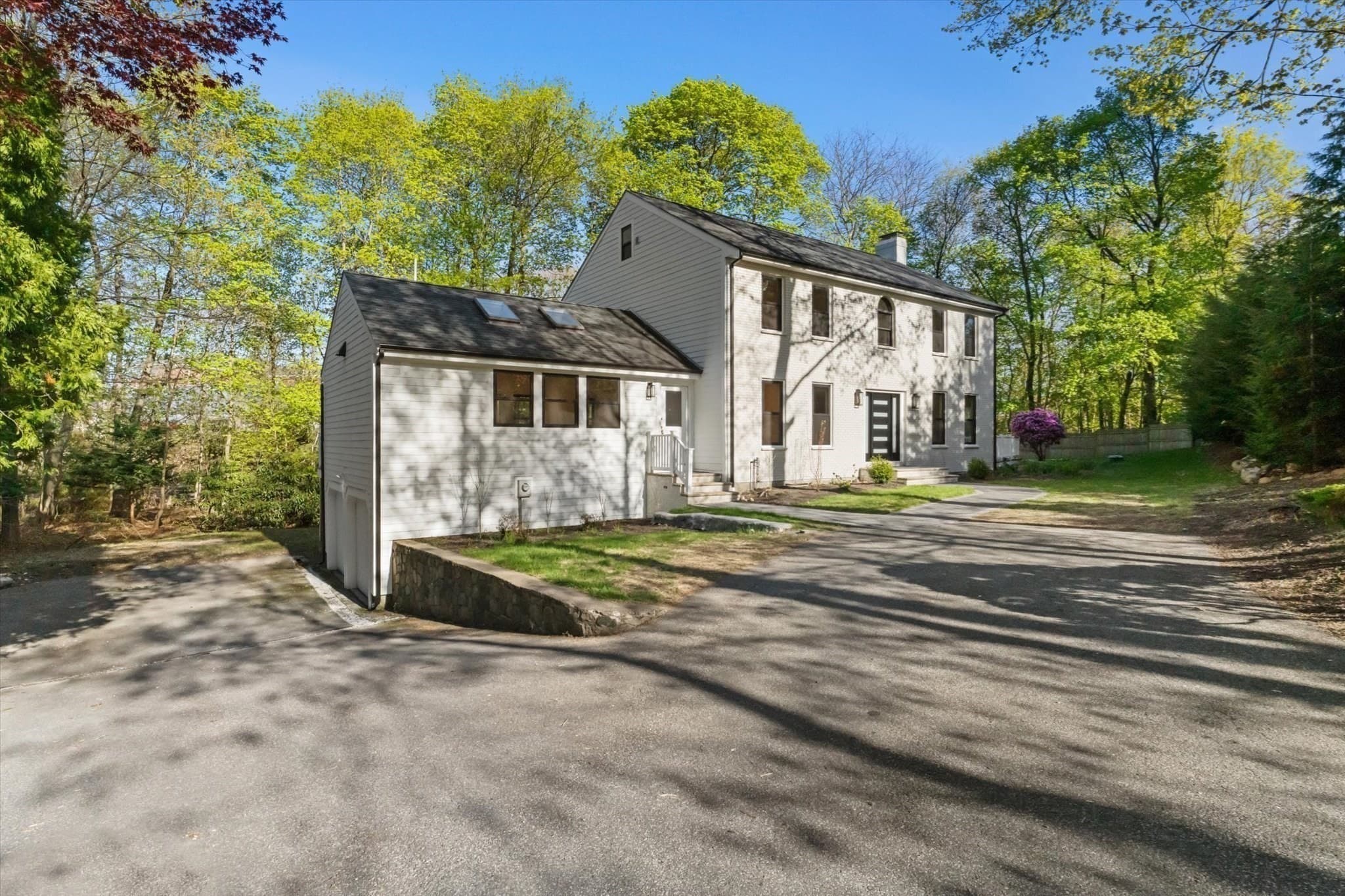 Single Family Residence at 7 Garden Rd, Wellesley MA 02481, photo 5 of 39