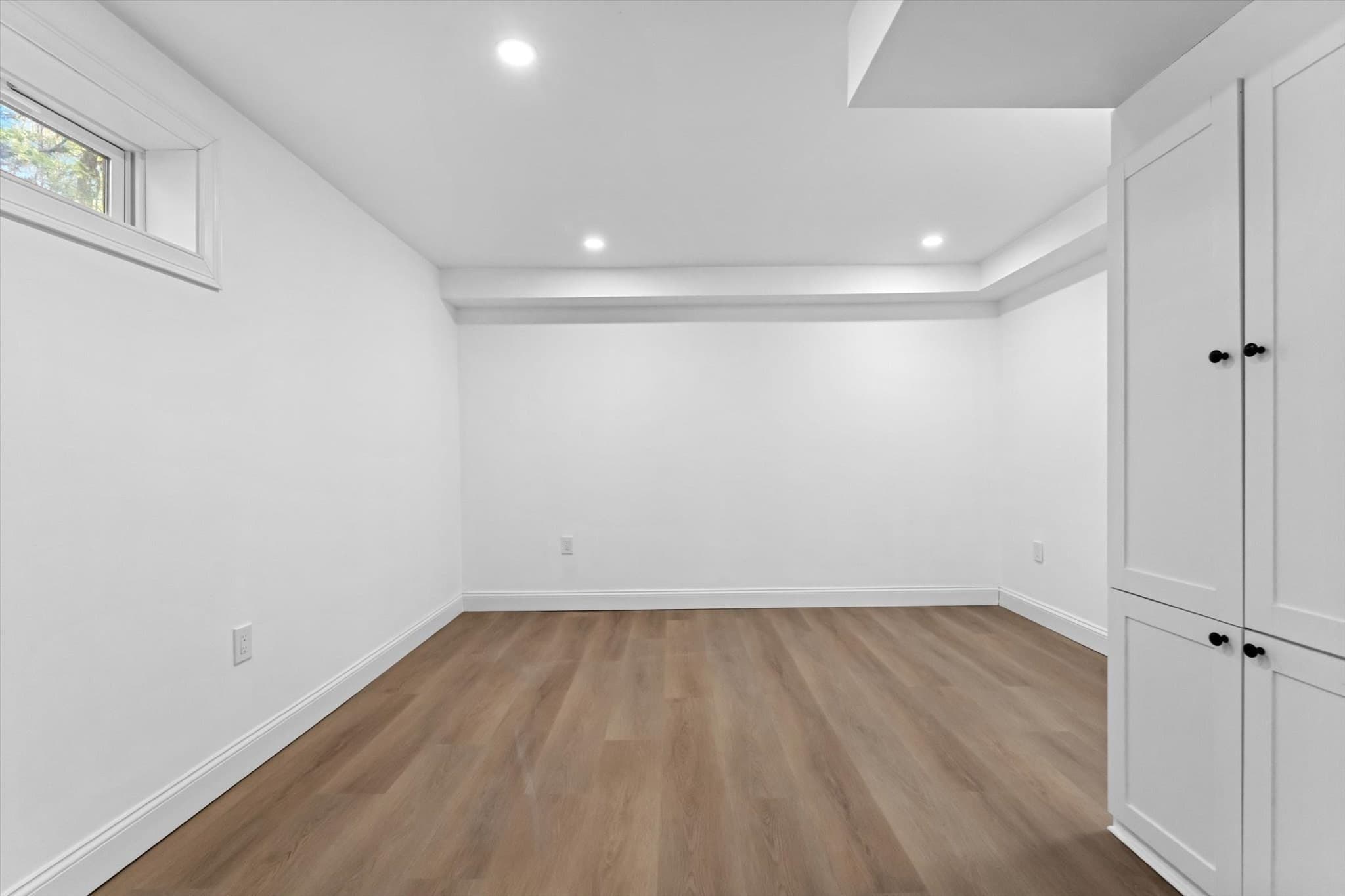 Single Family Residence at 7 Garden Rd, Wellesley MA 02481, photo 37 of 39