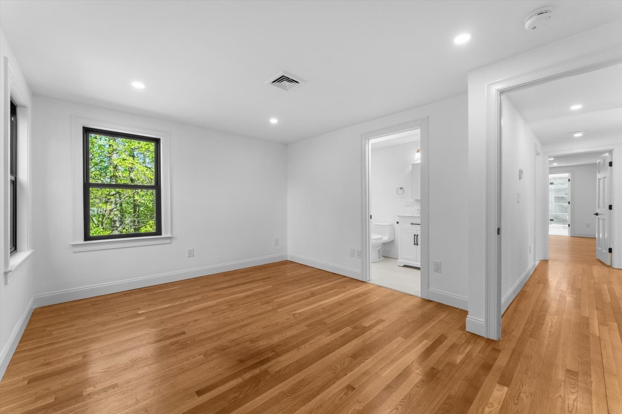 Single Family Residence at 7 Garden Rd, Wellesley MA 02481, photo 29 of 39