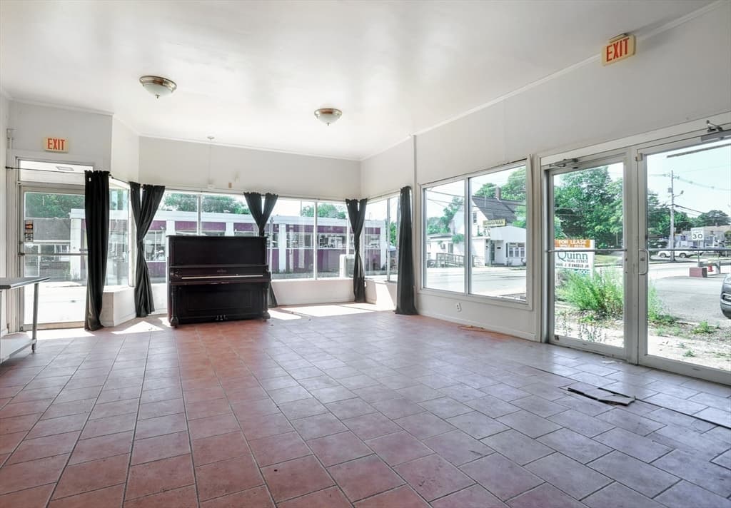 Commercial Sale at 372 South Ave, Whitman MA 02382, photo 8 of 17