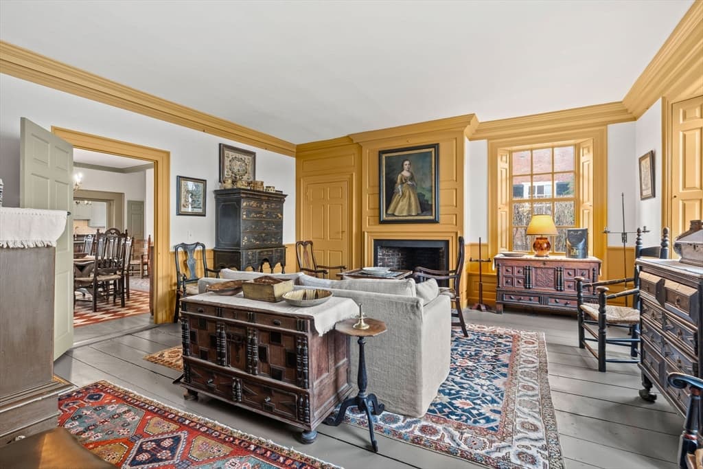 Single Family Residence at 17 Federal St, Newburyport MA 01950, photo 6 of 42