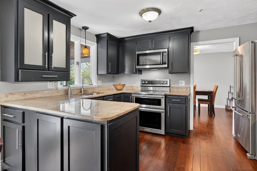 Single Family Residence at 15 Bullard St, Holliston MA 01746, photo 3 of 40