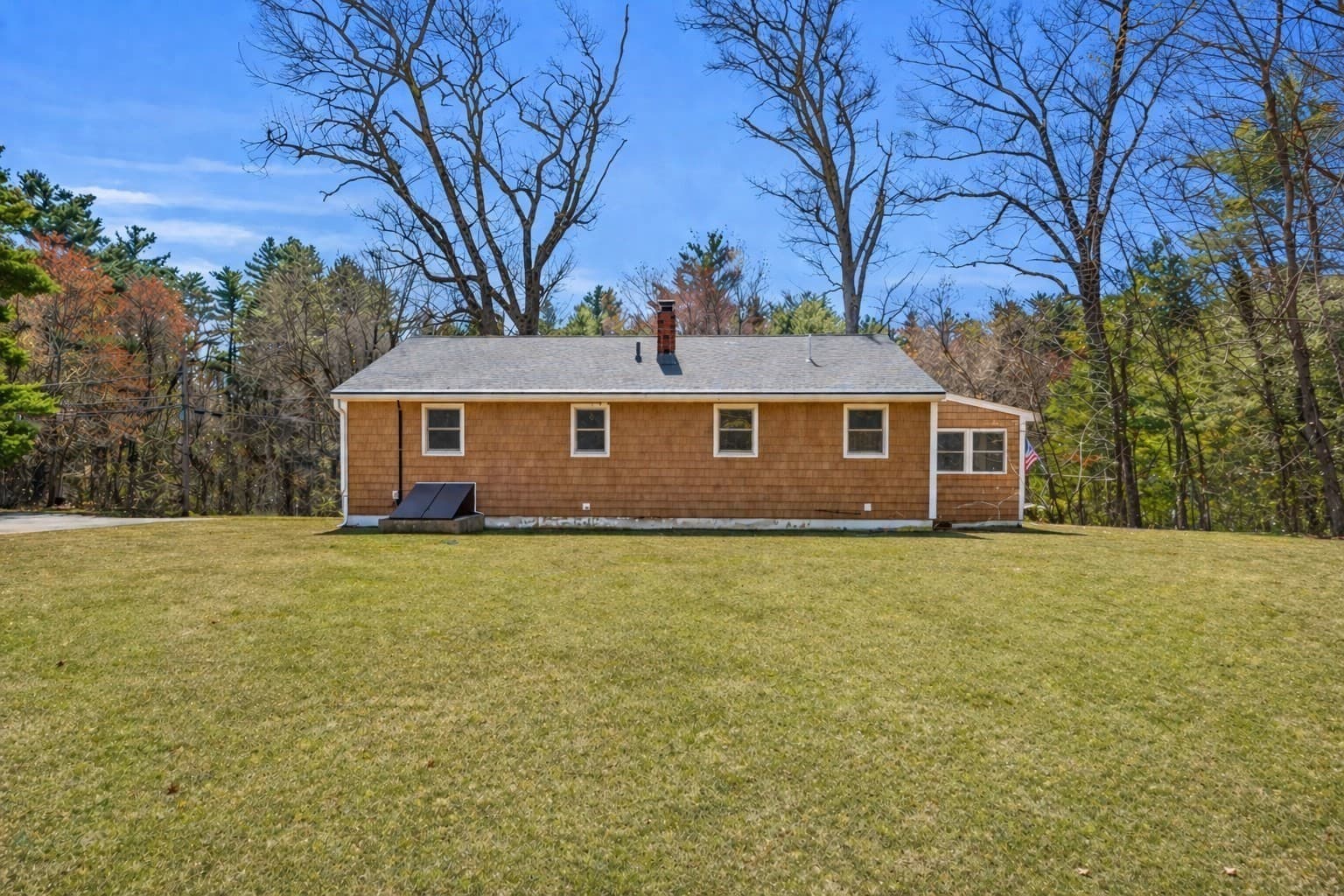 Single Family Residence at 83 Thurlow St, Georgetown MA 01833, Georgetown, photo 20 of 26