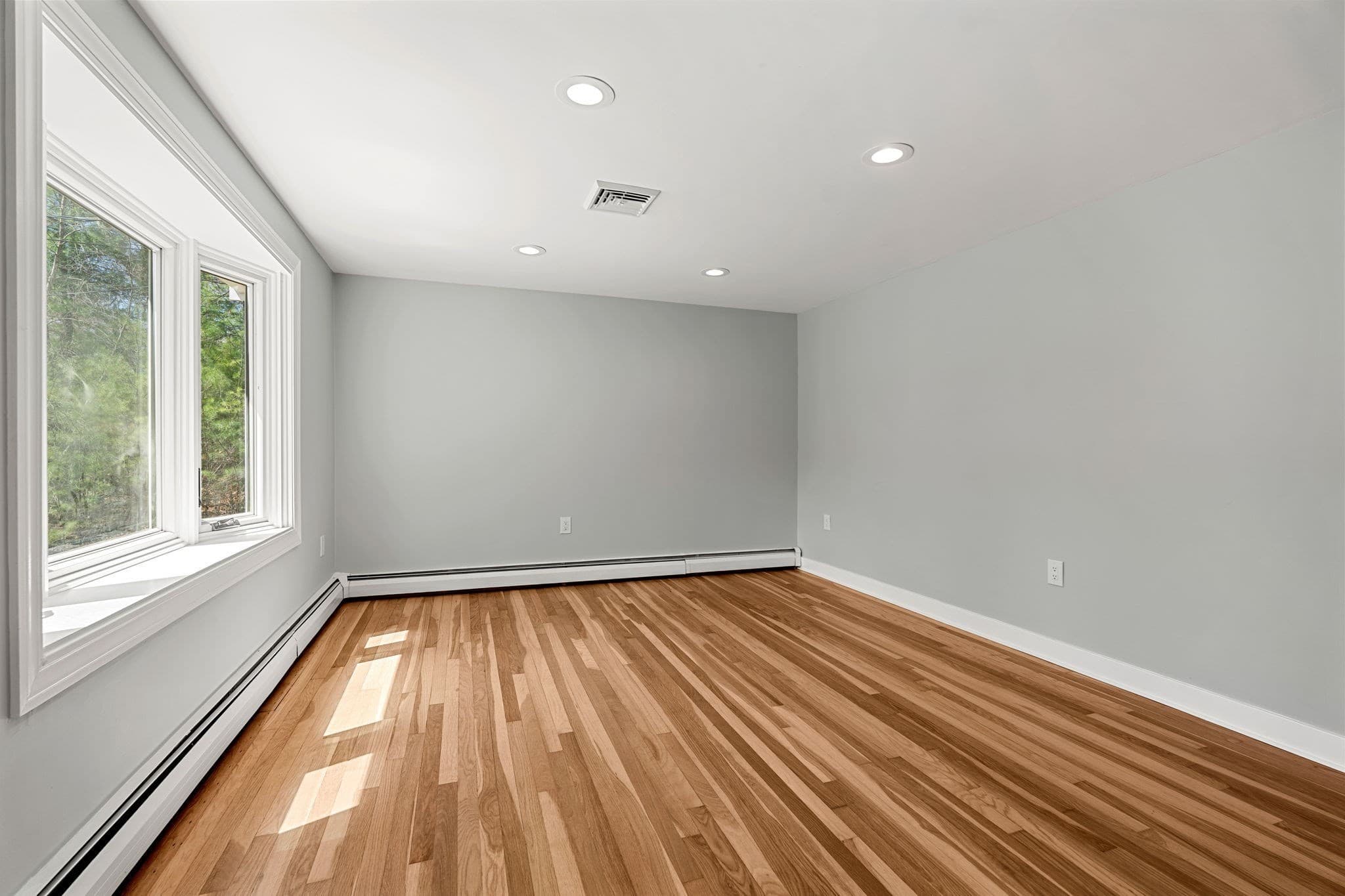 Single Family Residence at 83 Thurlow St, Georgetown MA 01833, Georgetown, photo 4 of 26