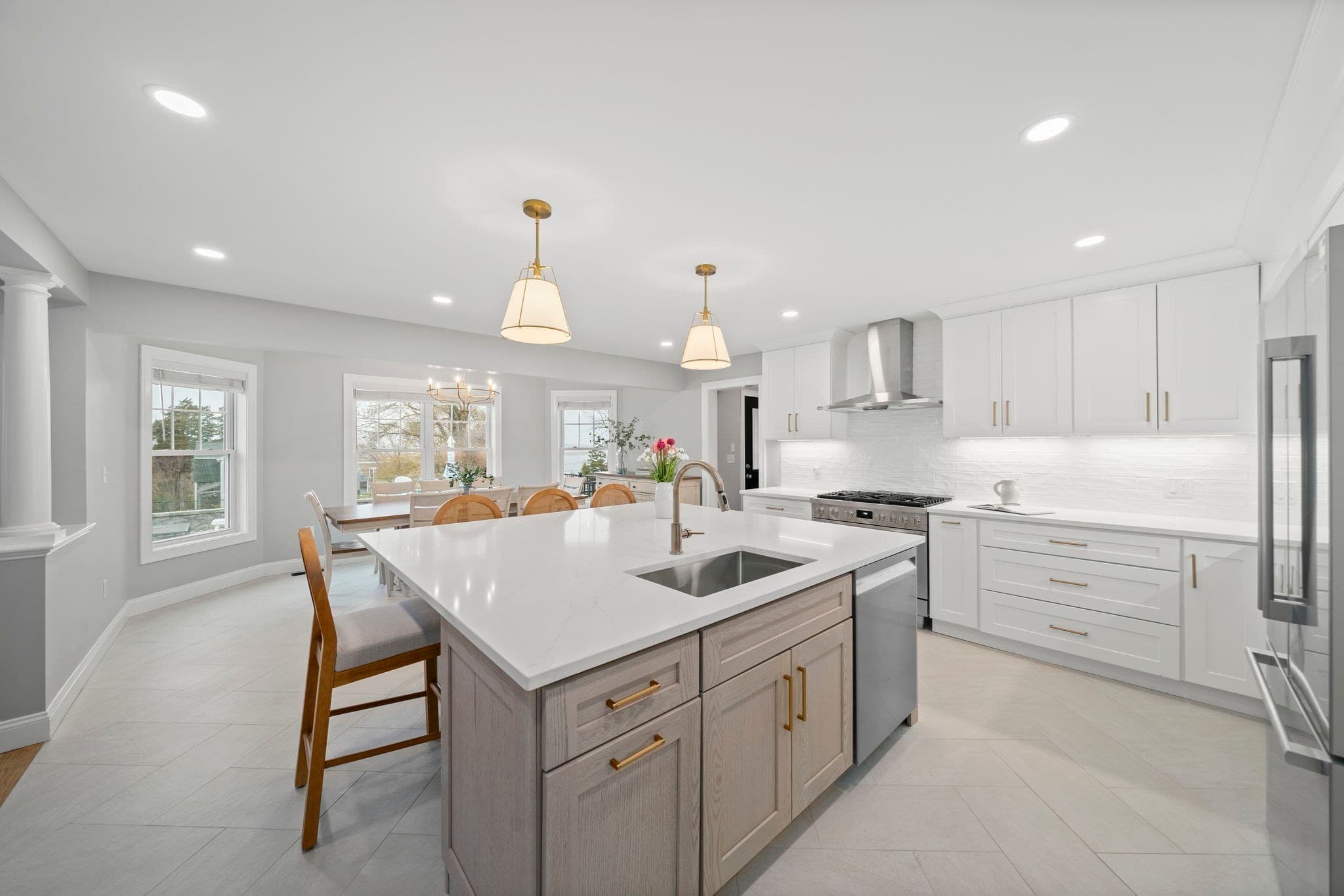 Single Family Residence at 19 Pauline Road, Marshfield MA 02050, photo 6 of 42