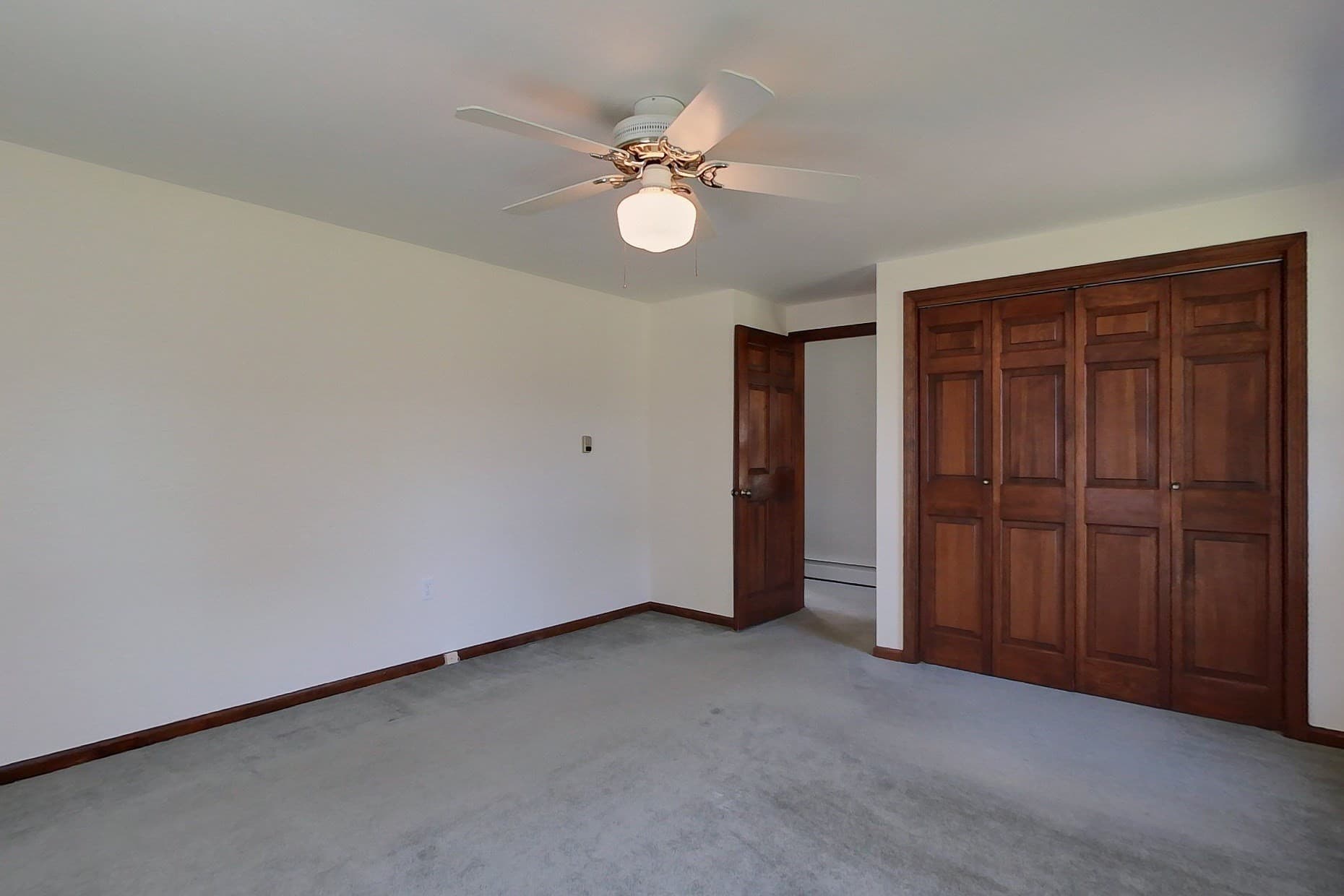 Single Family Residence at 54 Depot St, Dunstable MA 01827, photo 9 of 36