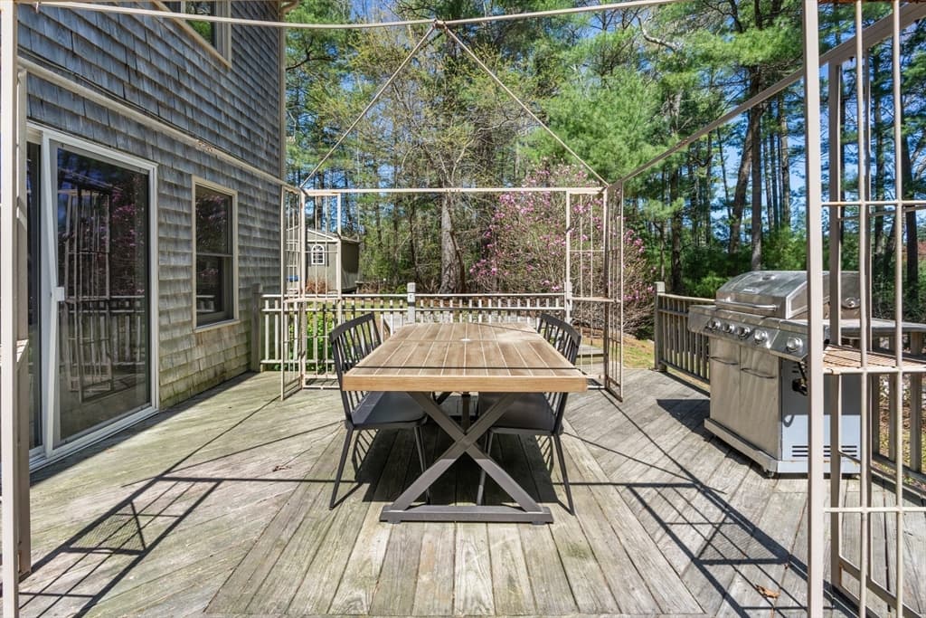 39 Leonard St, Carver MA 02330 photo 24