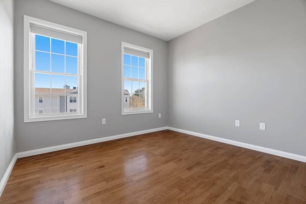 Condominium at 23 Augustus Court # 4003, Reading MA 01867, Reading, photo 24 of 42