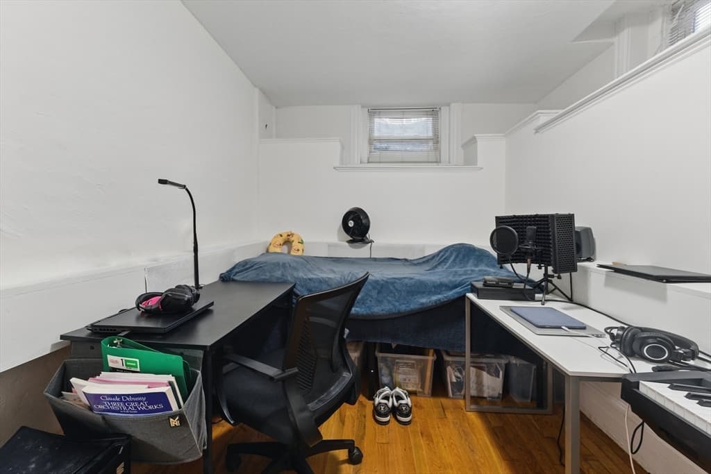 Condominium at 16 Garrison Rd # 7, Brookline MA 02445, photo 16 of 33