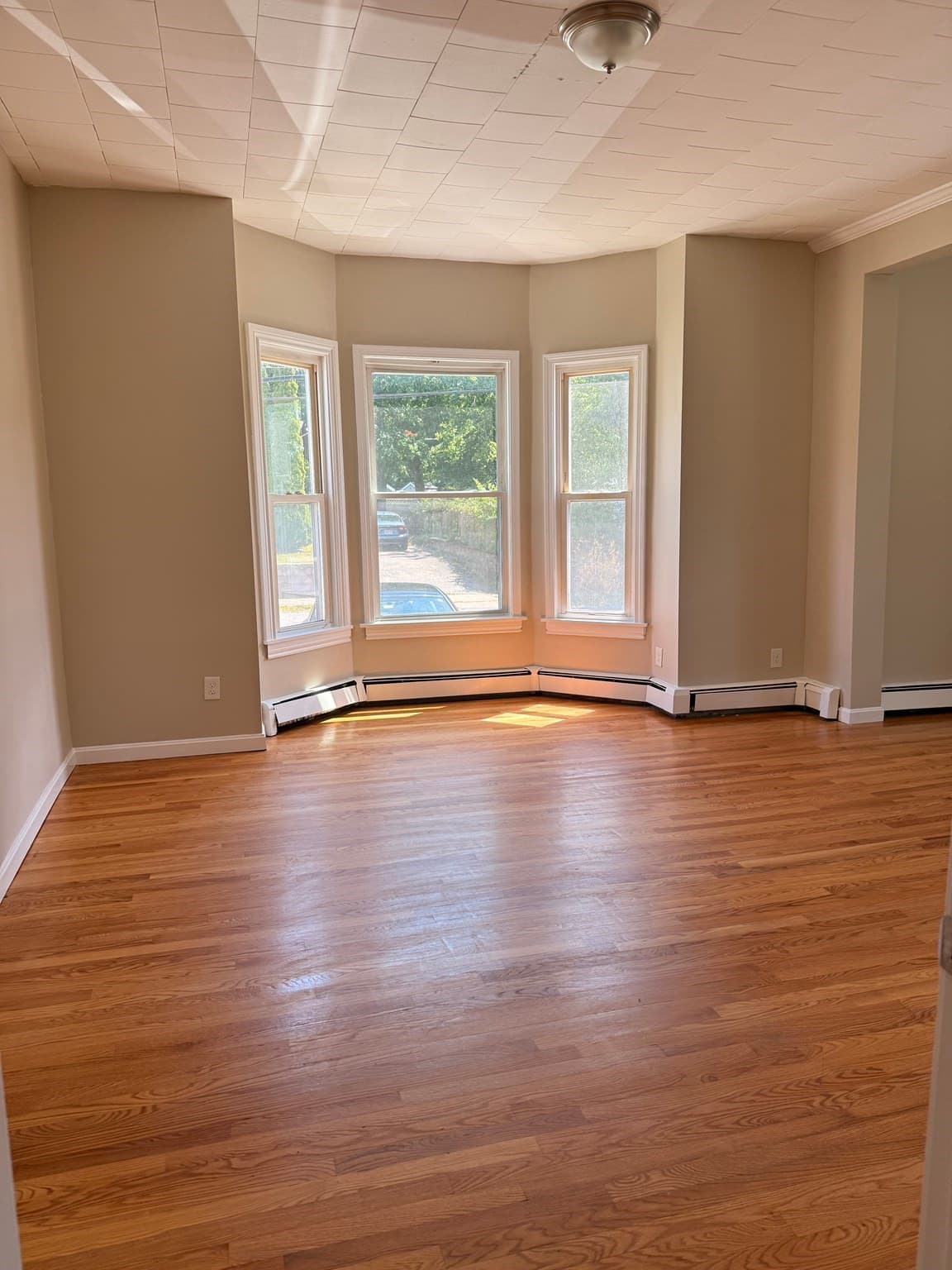 2 Family - 2 Units Up/Down at 28 Washington St., Stoneham MA 02180, photo 5 of 22