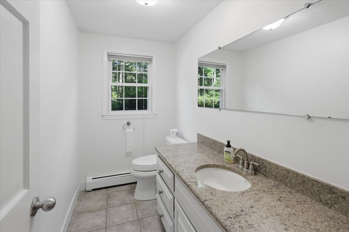 Single Family Residence at 10 Parker Dr, Freetown MA 02717, photo 15 of 18