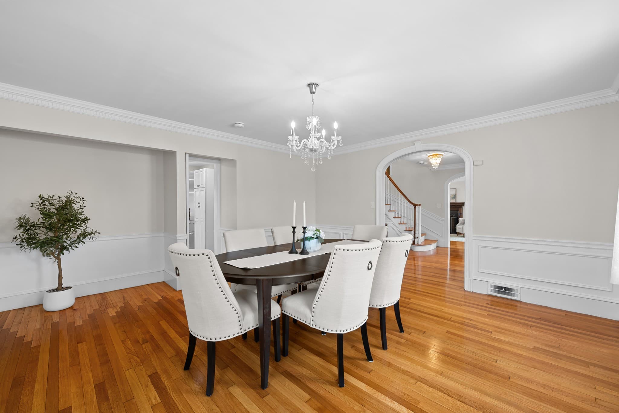 Single Family Residence at 20 Westwood Dr, Worcester MA 01609, Worcester, photo 7 of 41