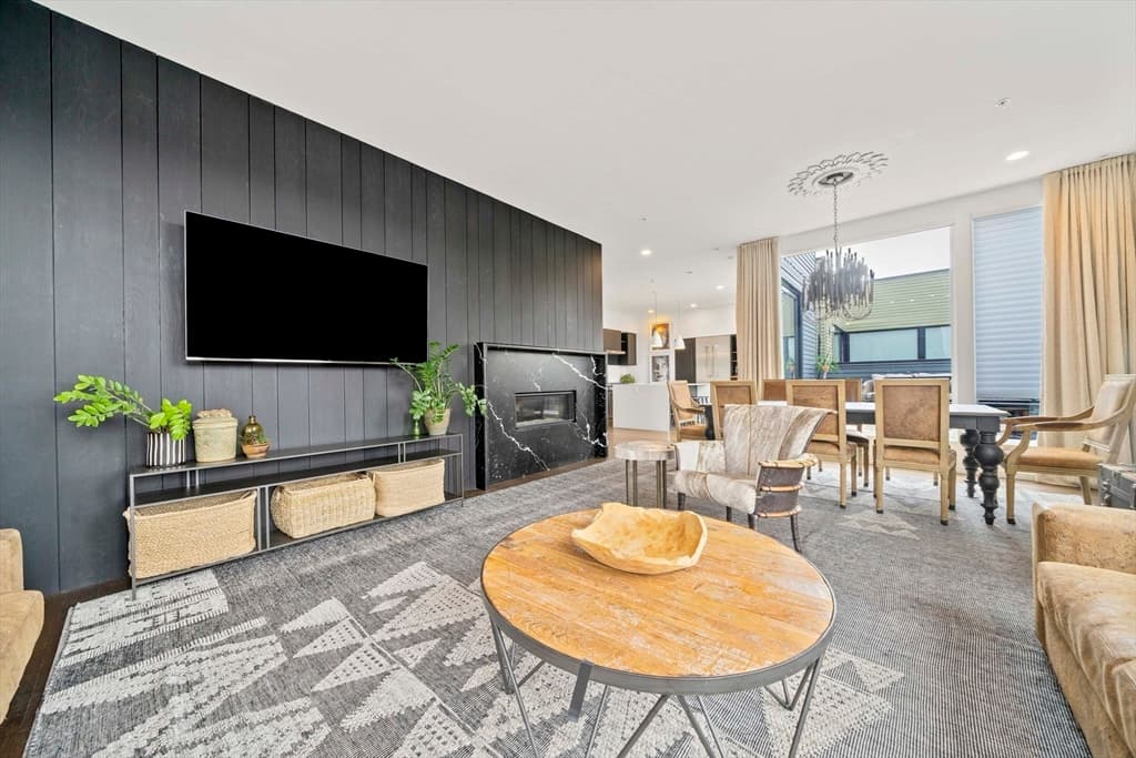 Condominium at 515 E 1st # 8, Boston MA 02127, photo 9 of 24