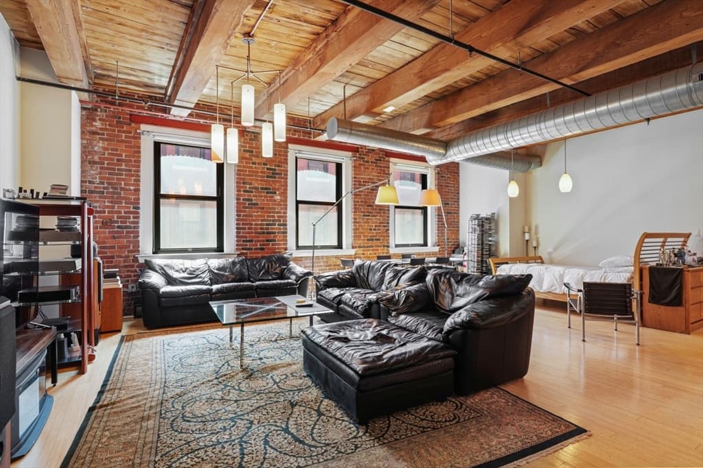 9 West Broadway # 402, Boston MA 02127