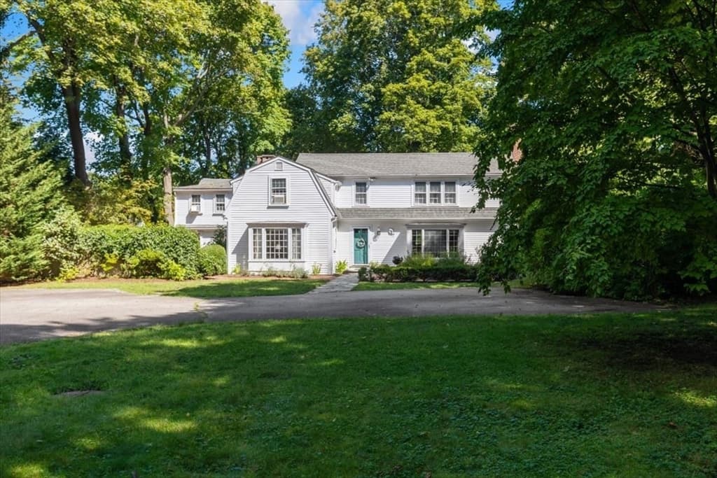 Single Family Residence at 102 Central St, Hingham MA 02043, photo 2 of 36