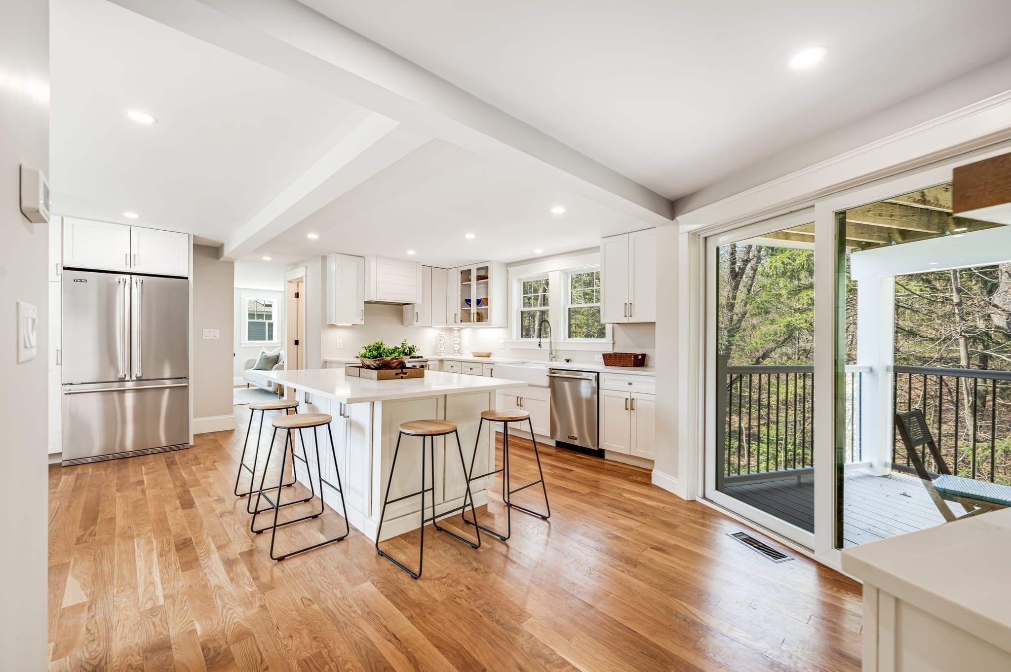 Single Family Residence at 6 Ivy Circle, Winchester MA 01890, photo 6 of 36