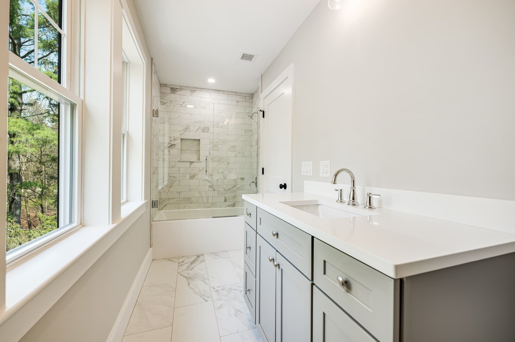 Single Family Residence at 6 Ivy Circle, Winchester MA 01890, photo 28 of 36