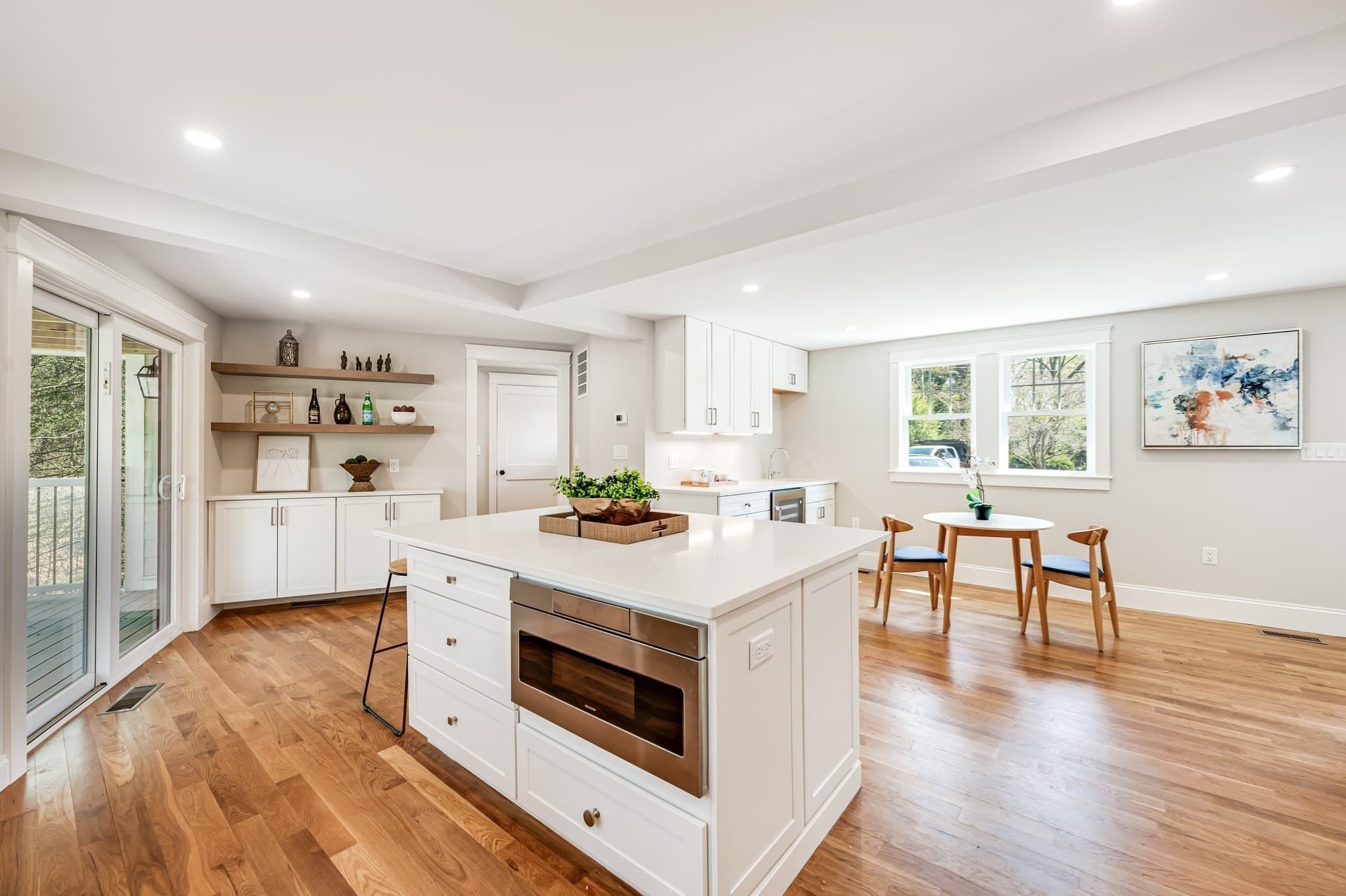 Single Family Residence at 6 Ivy Circle, Winchester MA 01890, photo 9 of 36