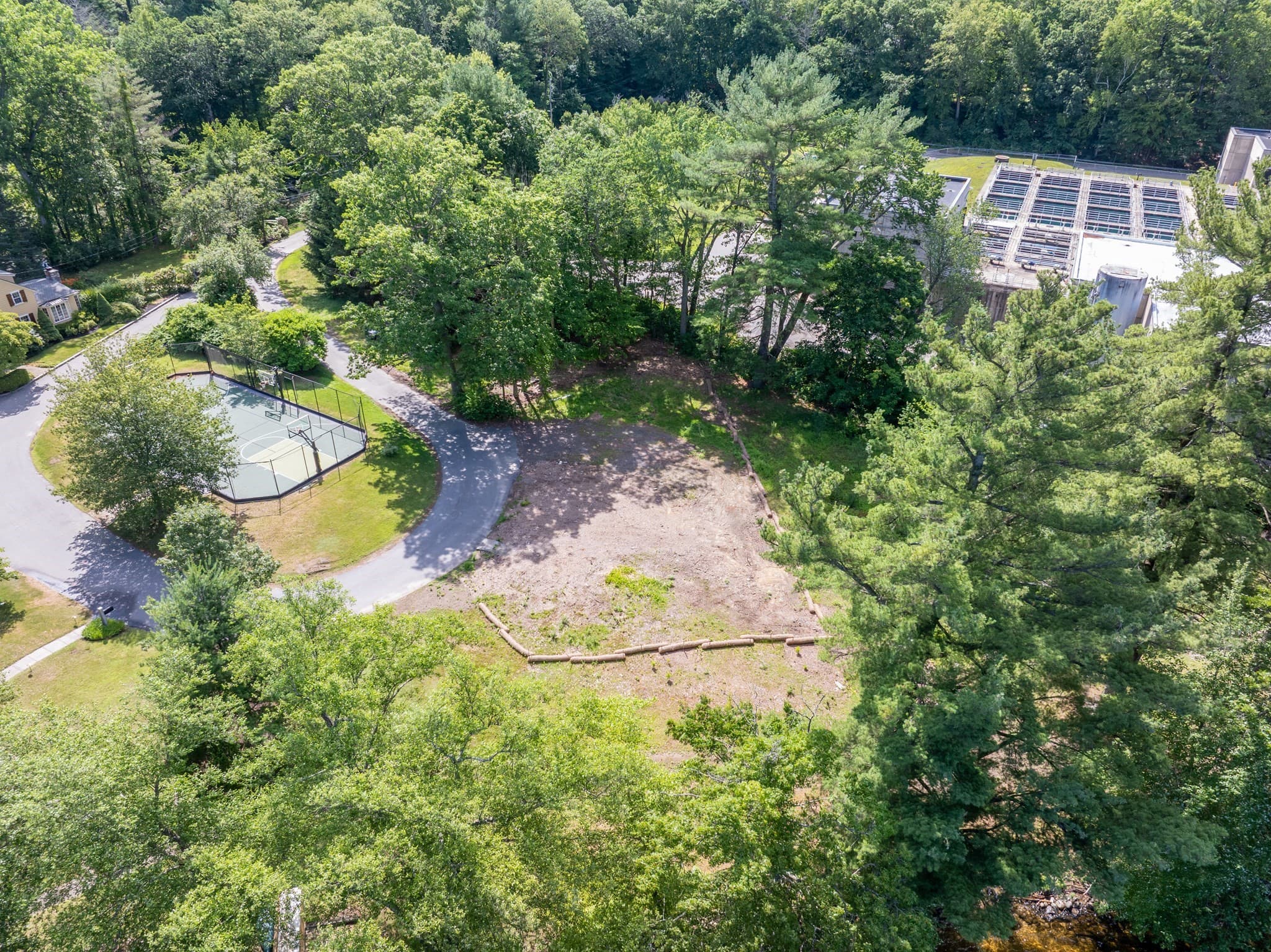 Residential at 14 Geneva Road, Andover MA 01810, photo 26 of 36