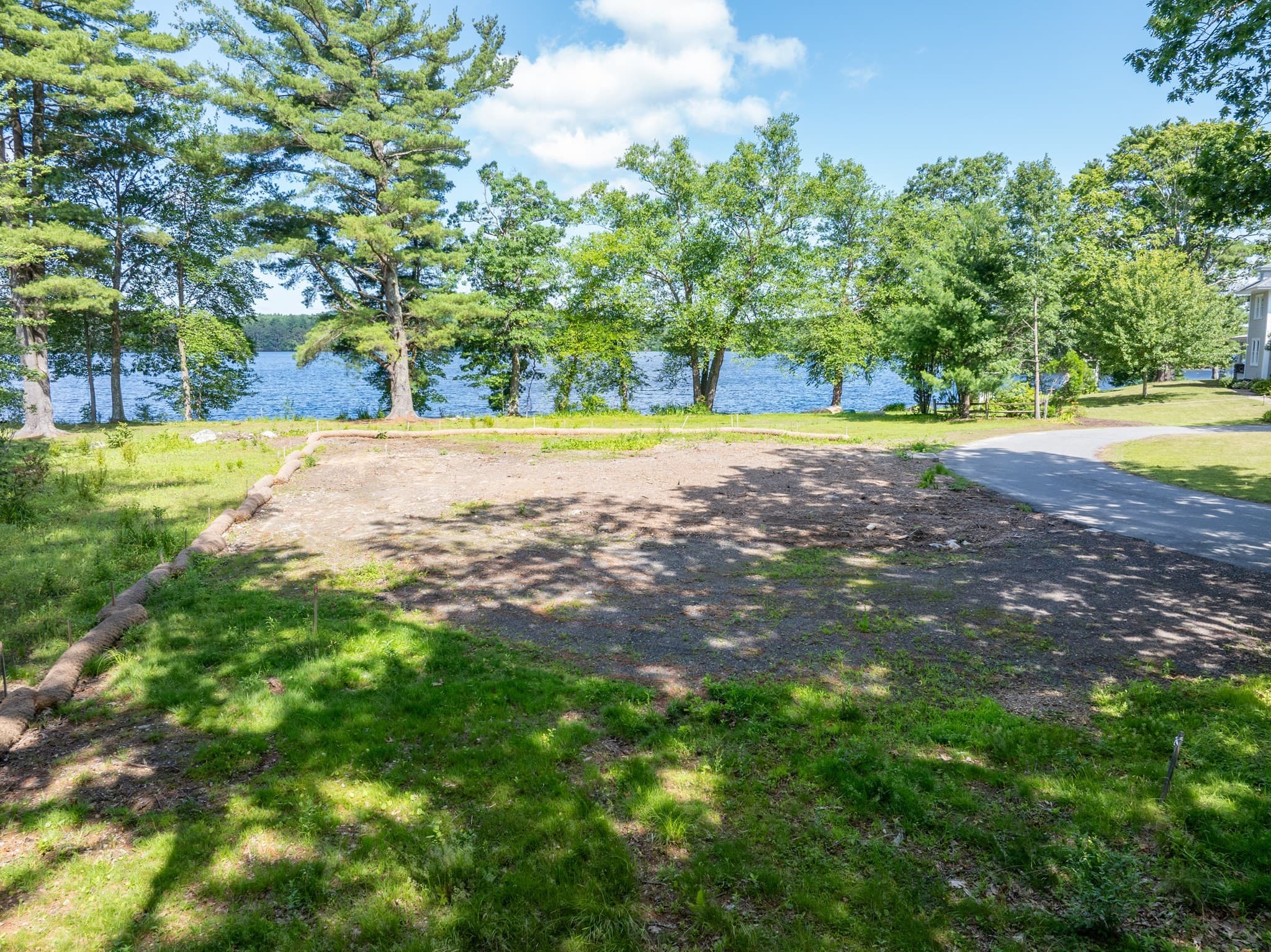 Residential at 14 Geneva Road, Andover MA 01810, photo 22 of 36