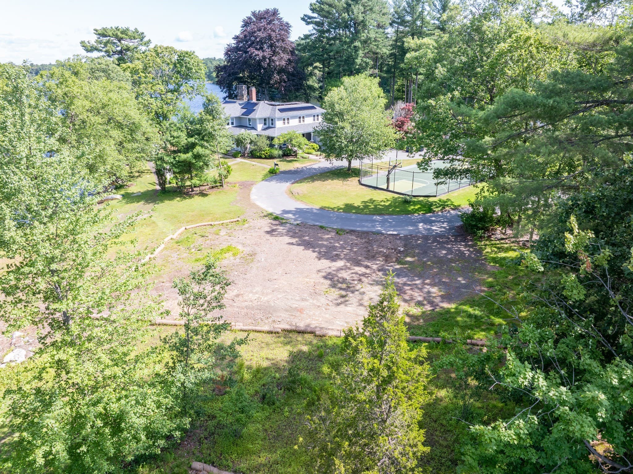 Residential at 14 Geneva Road, Andover MA 01810, photo 24 of 36