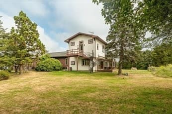 Single Family Residence at 225 Hixbridge Rd, Westport MA 02790, photo 21 of 22
