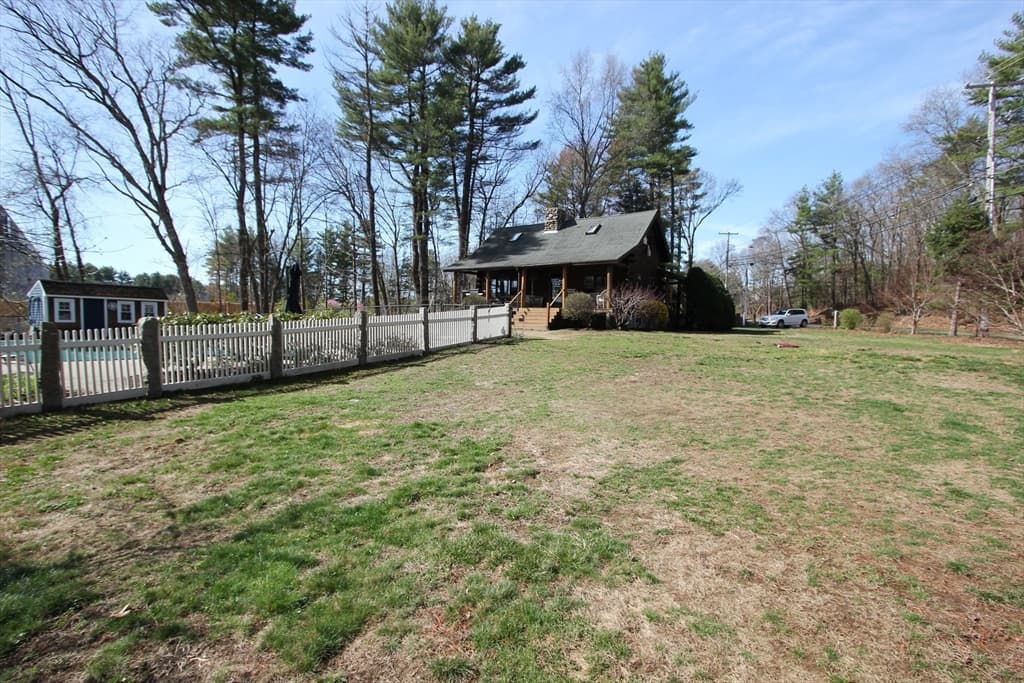198 Grove St, Franklin MA 02038 photo 2