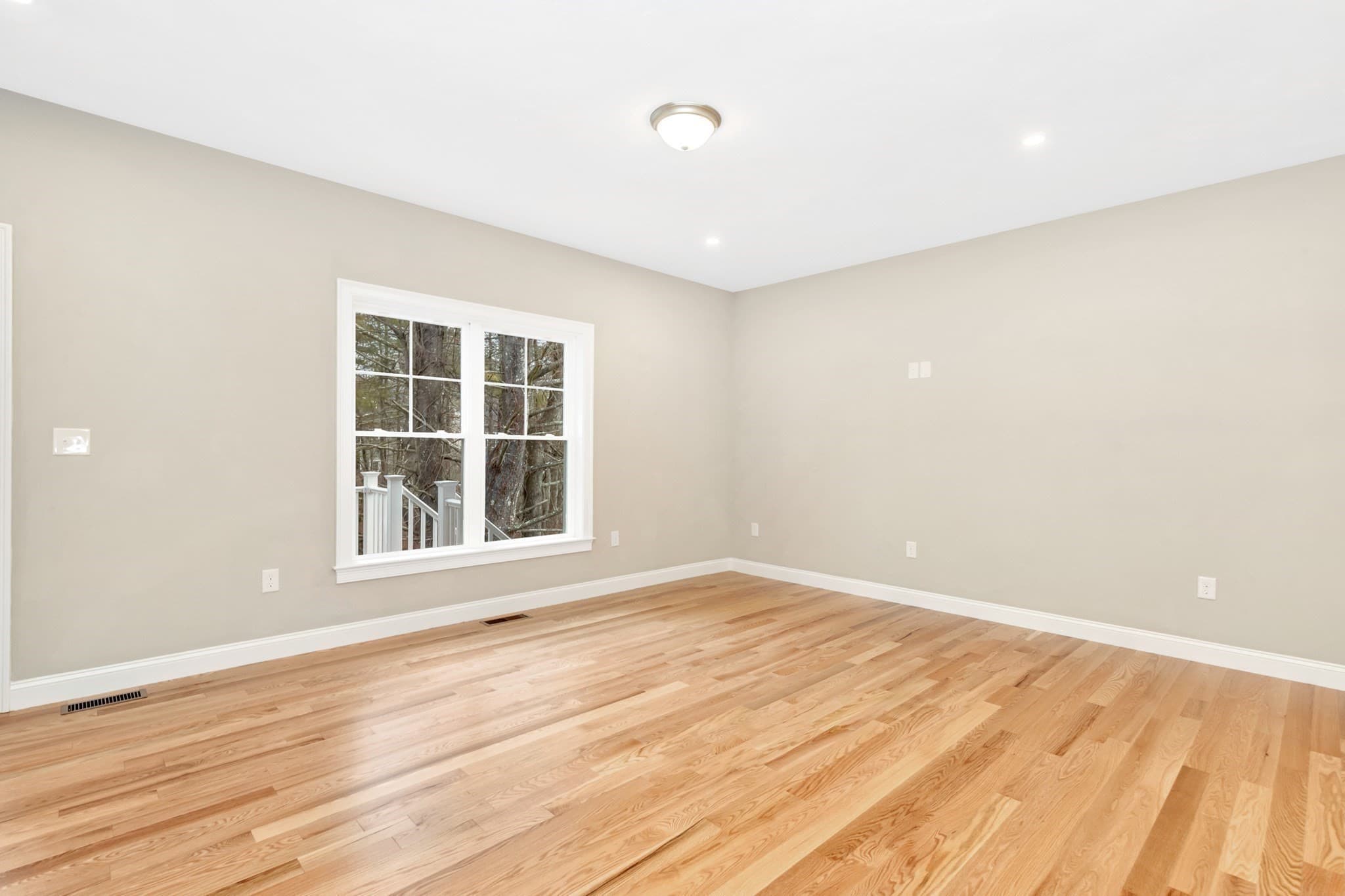 Condominium at 19 Boot Shop Road # 19, Upton MA 01568, photo 16 of 23