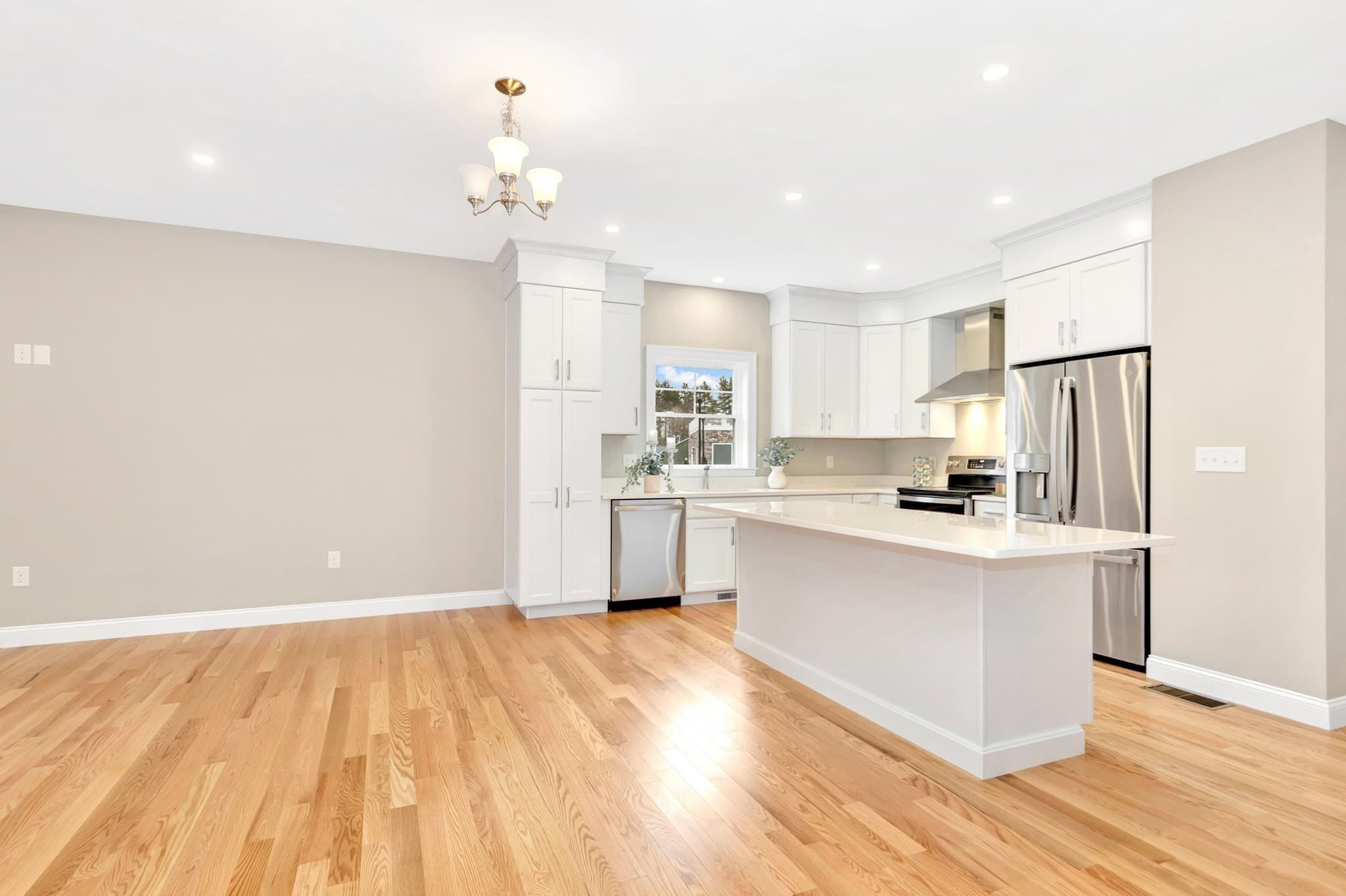 Condominium at 19 Boot Shop Road # 19, Upton MA 01568, photo 15 of 23