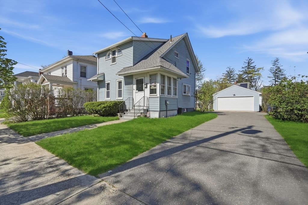 91 Ardmore St, Springfield MA 01104 photo 2