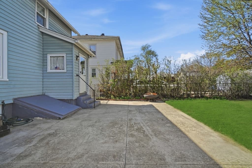 91 Ardmore St, Springfield MA 01104 photo 22
