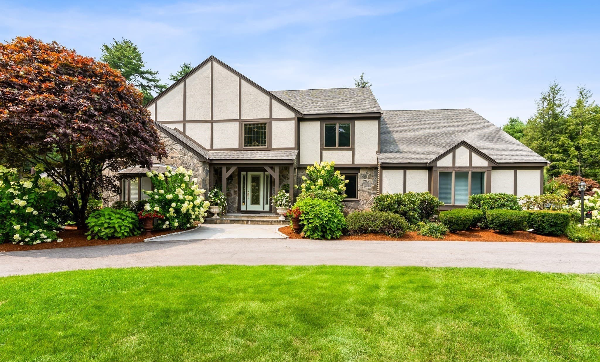 Single Family Residence at 7 Saddle Ridge Road, Sudbury MA 01776, photo 2 of 42