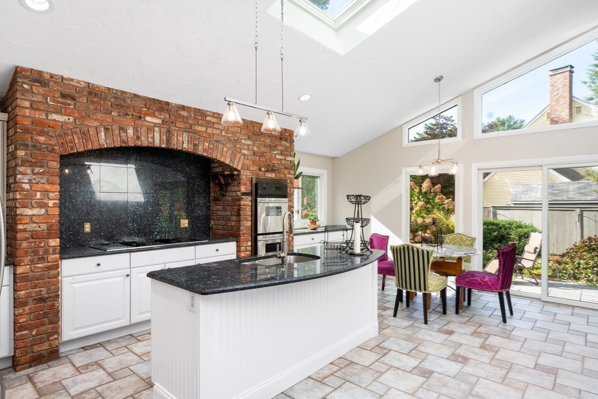 Single Family Residence at 7 Saddle Ridge Road, Sudbury MA 01776, photo 17 of 42