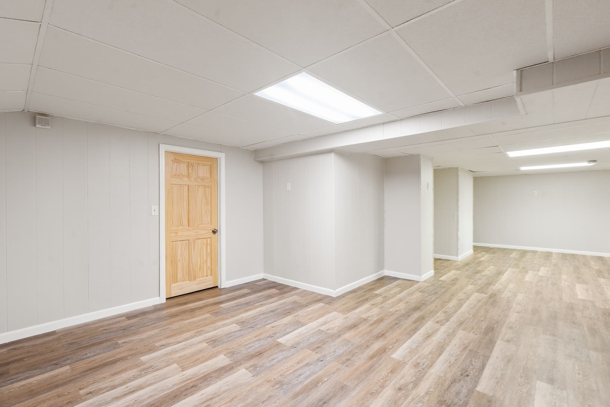 Single Family Residence at 7 Saddle Ridge Road, Sudbury MA 01776, photo 35 of 42