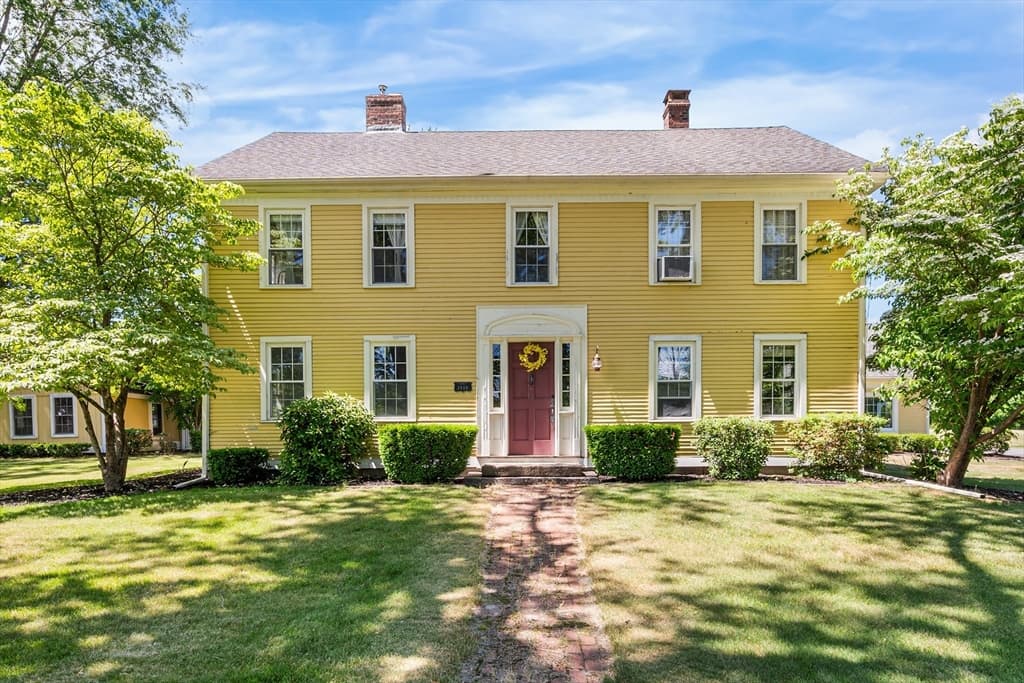 416 Boston Rd, Sutton MA 01590